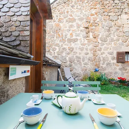 Petit En Margeride La Panouse (Lozere)